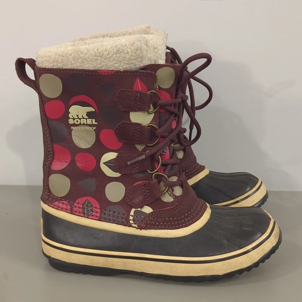 Sorel Boots 1964 Premium CVS Brown Polka‎ Dot size 6 image 2